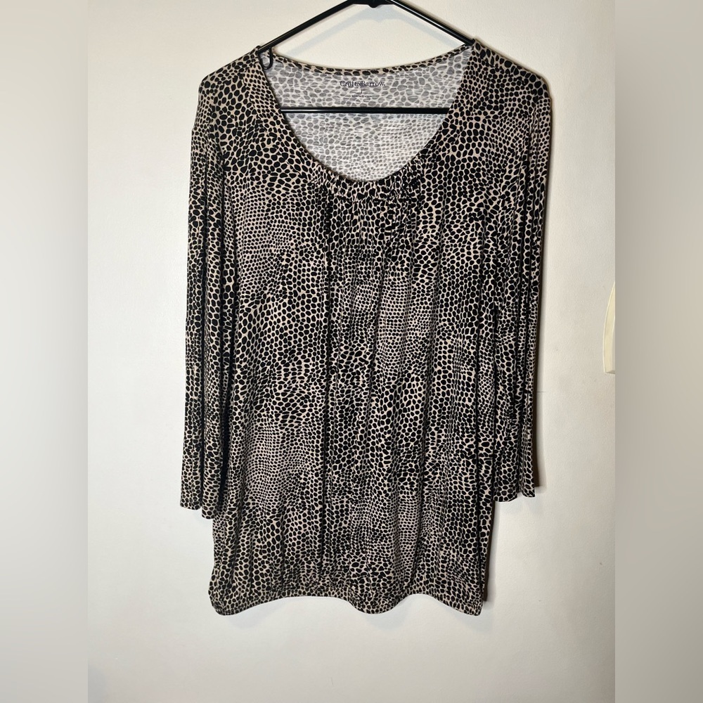 Women’s long sleeve cheetah print top size large